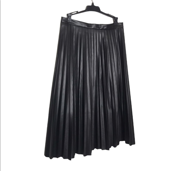 7 For All Mankind Faux Leather Pleated Skirt - Picture 4 of 6